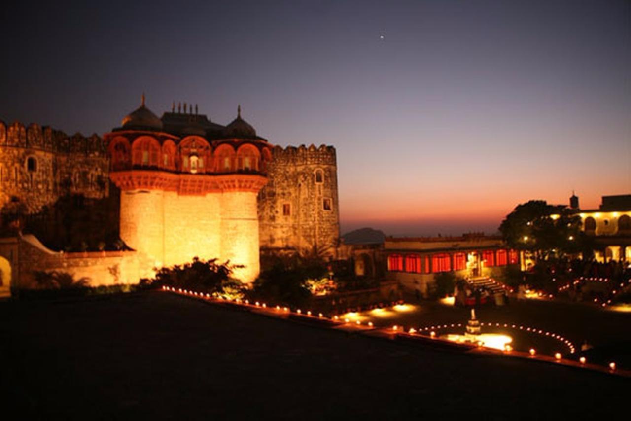 Atulya Fort Khejarla Extérieur photo